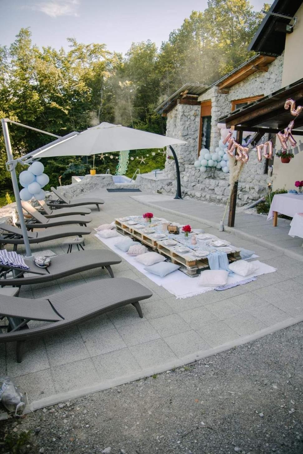 Kuca Za Odmor "Neralic" Villa Josipdol Kültér fotó