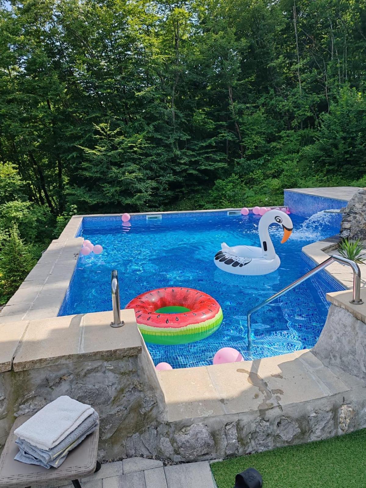 Kuca Za Odmor "Neralic" Villa Josipdol Kültér fotó